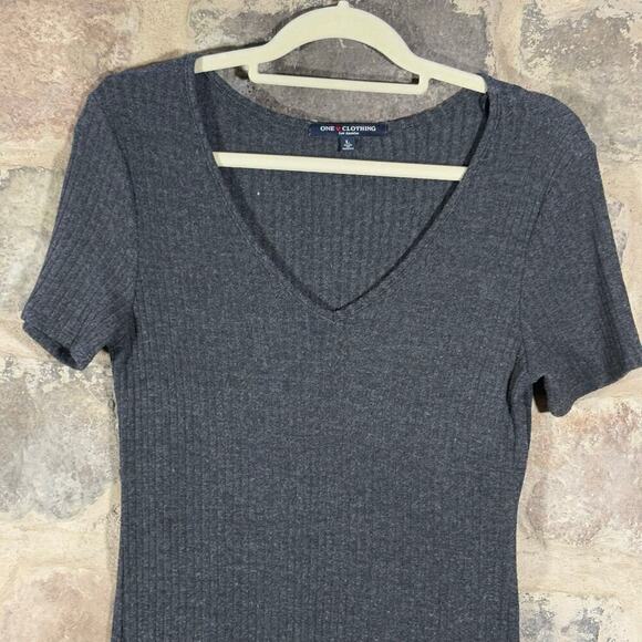 One Clothing Dress Woman's Large Cable Knit V Neck Lightweight Minimalist - Picture 3 of 11